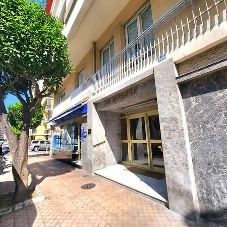 Apartment Cozy Fully Renovated By The Sea